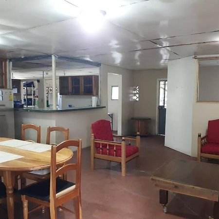 Gia'S Garage & Home For Bocas Travelers Almirante Esterno foto